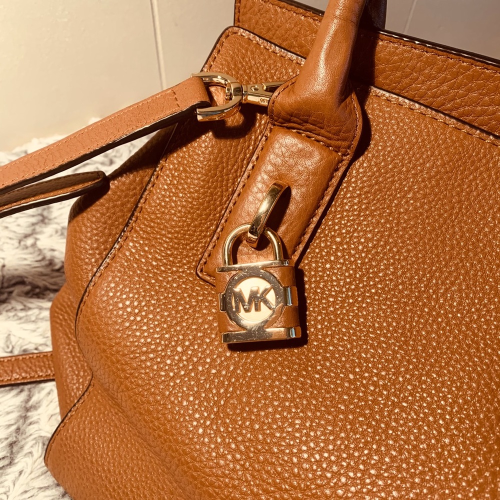 Women’s Handbag